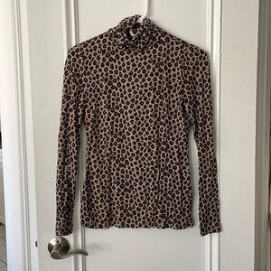 NWOT Turtleneck